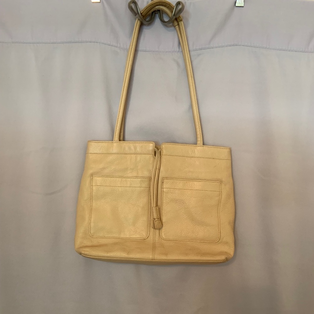 VINTAGE Fossil cream leather shoulder bag